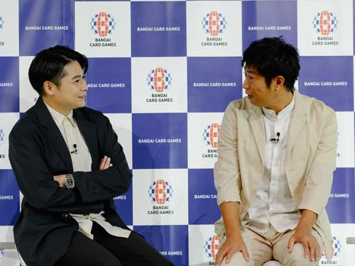 発表会には平成ノブシコブシの吉村崇（写真左）、パンサーの尾形貴弘の2人がスペシャルゲストとして登場した